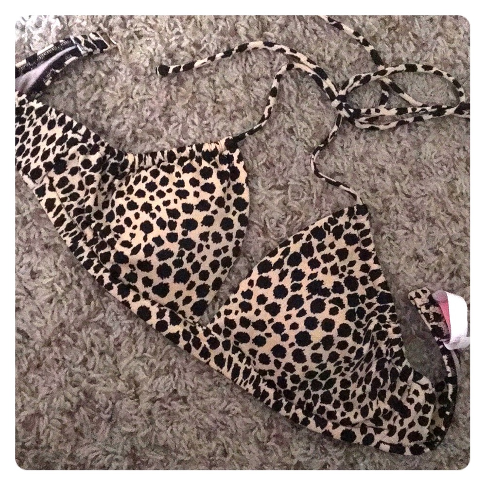 Victoria Secret Bikini Top!